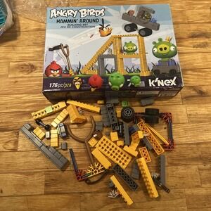 K'NEX Angry Birds Hammin' Around 72614 w/Box And Figures